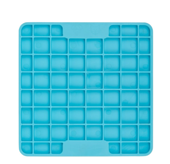 Tapis de léchage bleu à carreaux